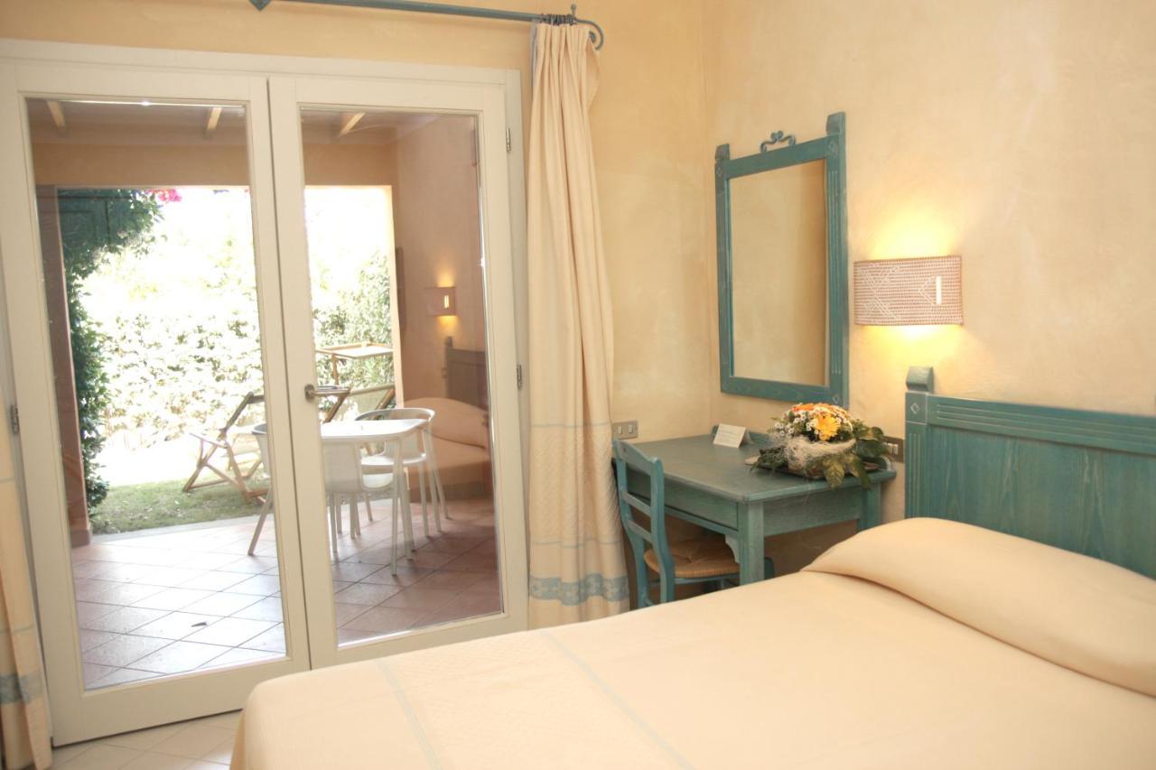 Th Costa Rei - Free Beach Resort Ngoại thất bức ảnh